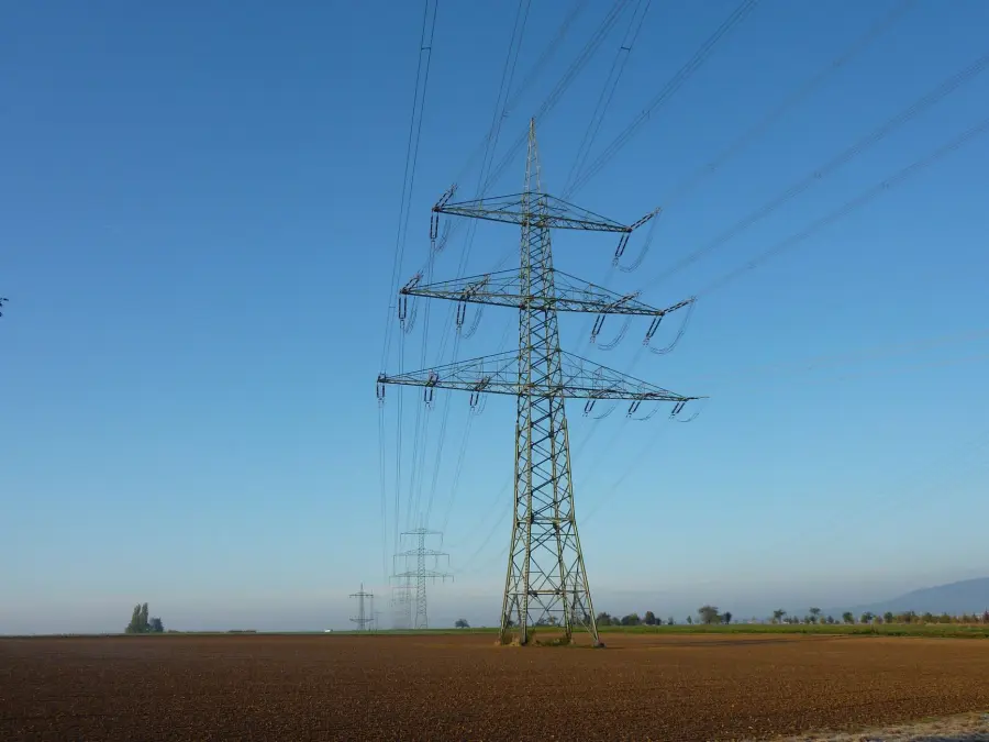 Decreti energia 2026: cosa prevedono e chi ne beneficia